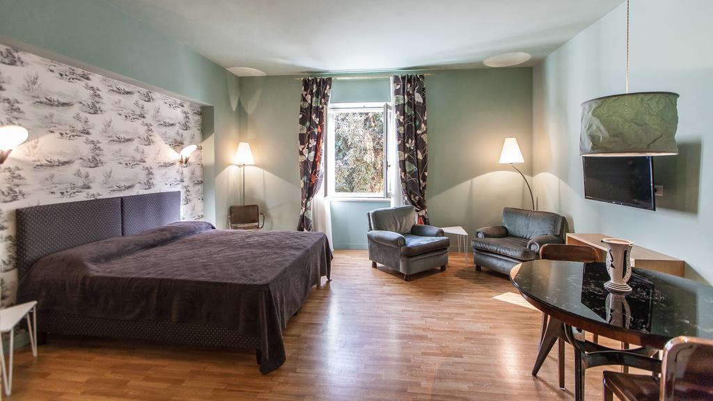 Suite Spanish Apartment Rom Exteriör bild